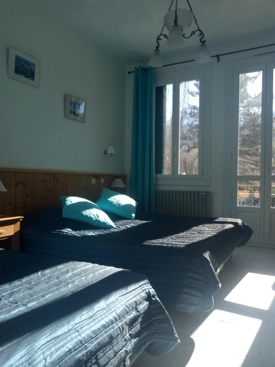 La Grande Eperviere Hotel Barcelonnette Room photo